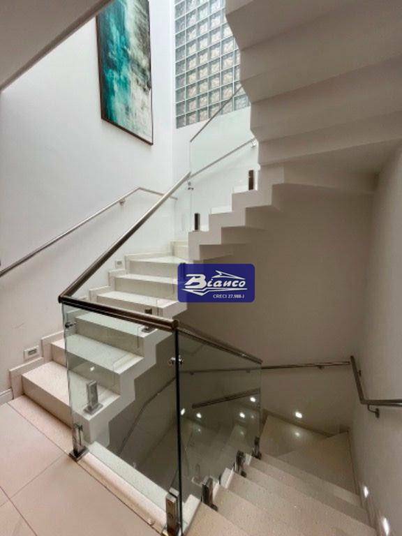 Sobrado à venda com 3 quartos, 280m² - Foto 14