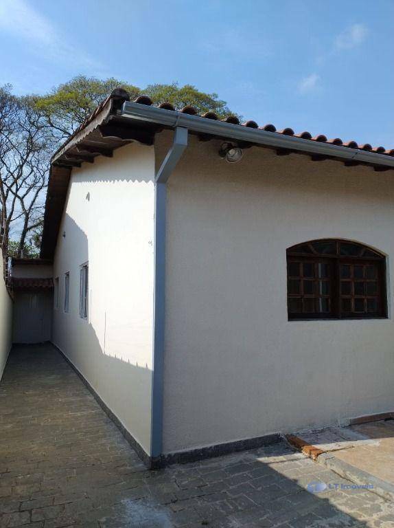 Casa à venda e aluguel com 4 quartos, 220m² - Foto 23