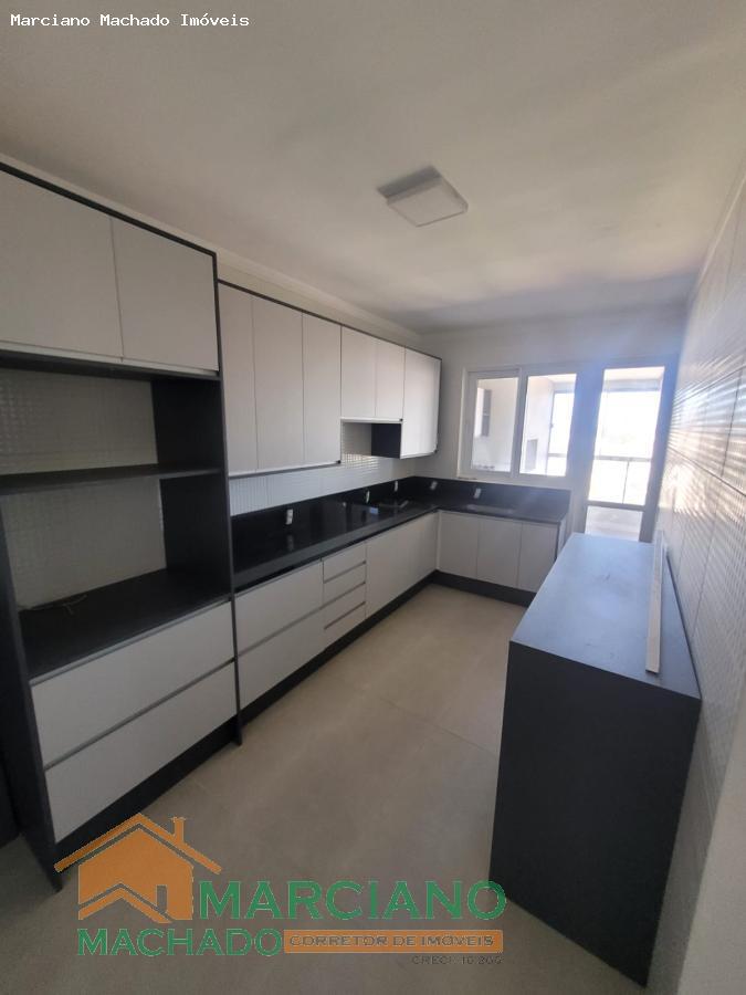 Apartamento à venda com 3 quartos, 153m² - Foto 6