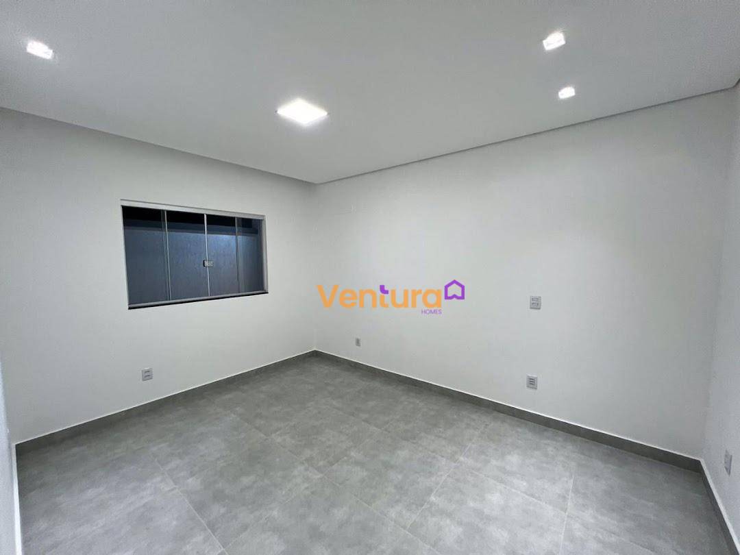 Casa à venda com 3 quartos, 230M2 - Foto 11