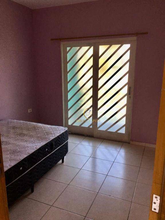 Sobrado à venda com 5 quartos, 120m² - Foto 3