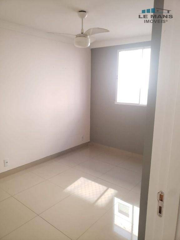 Apartamento à venda com 2 quartos, 45m² - Foto 6