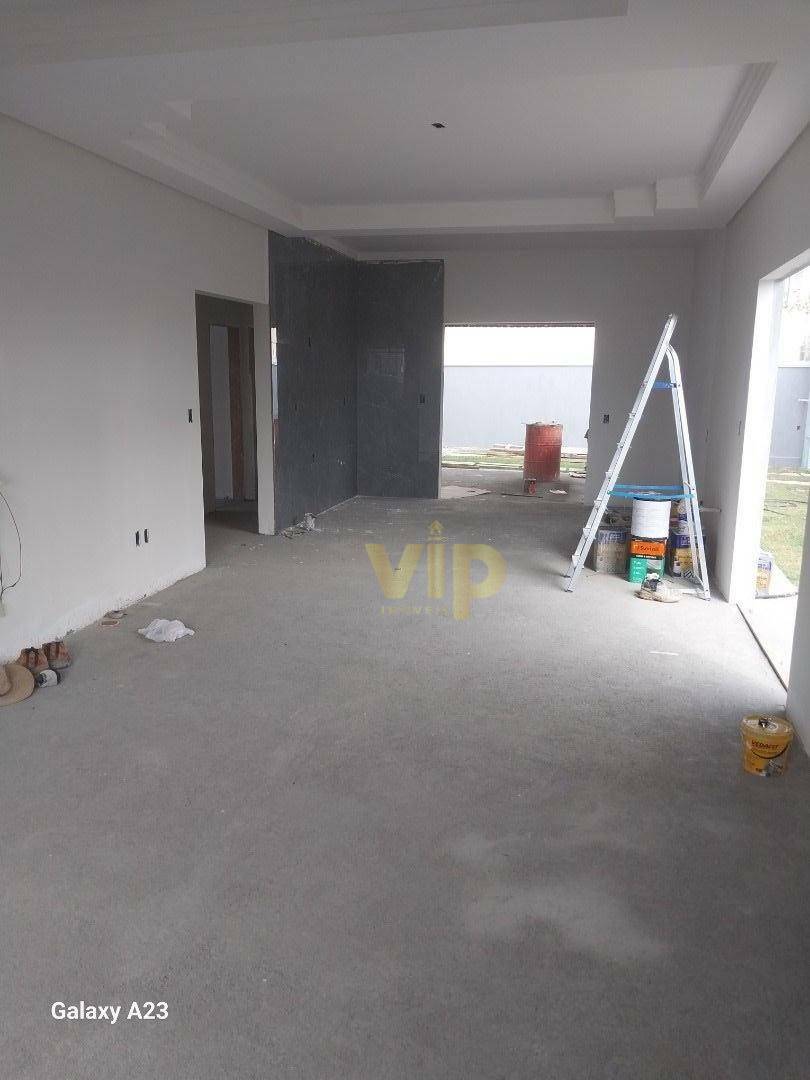 Casa à venda com 3 quartos, 163m² - Foto 13