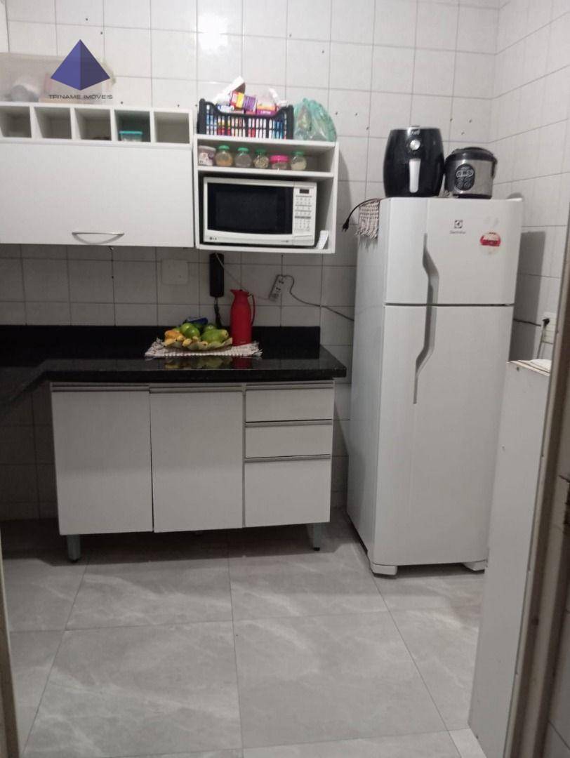 Apartamento à venda com 3 quartos, 62m² - Foto 13