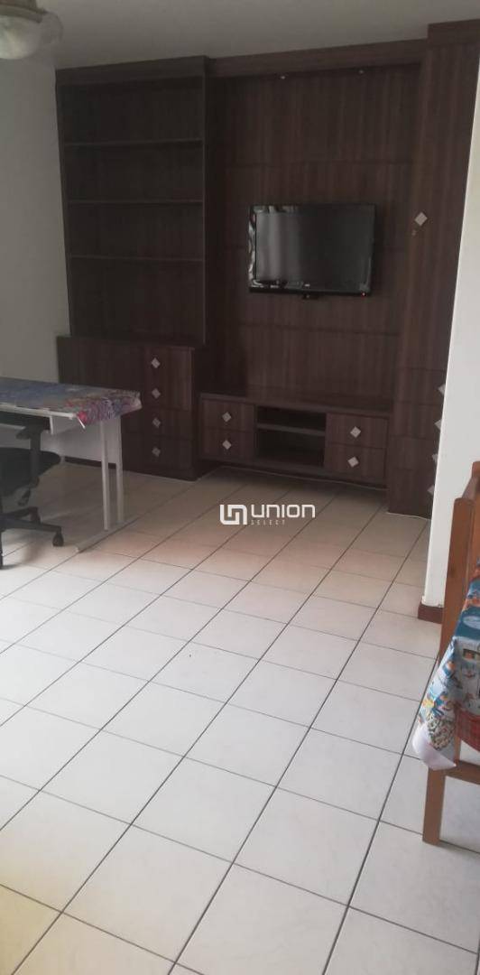 Apartamento à venda com 2 quartos, 85m² - Foto 7