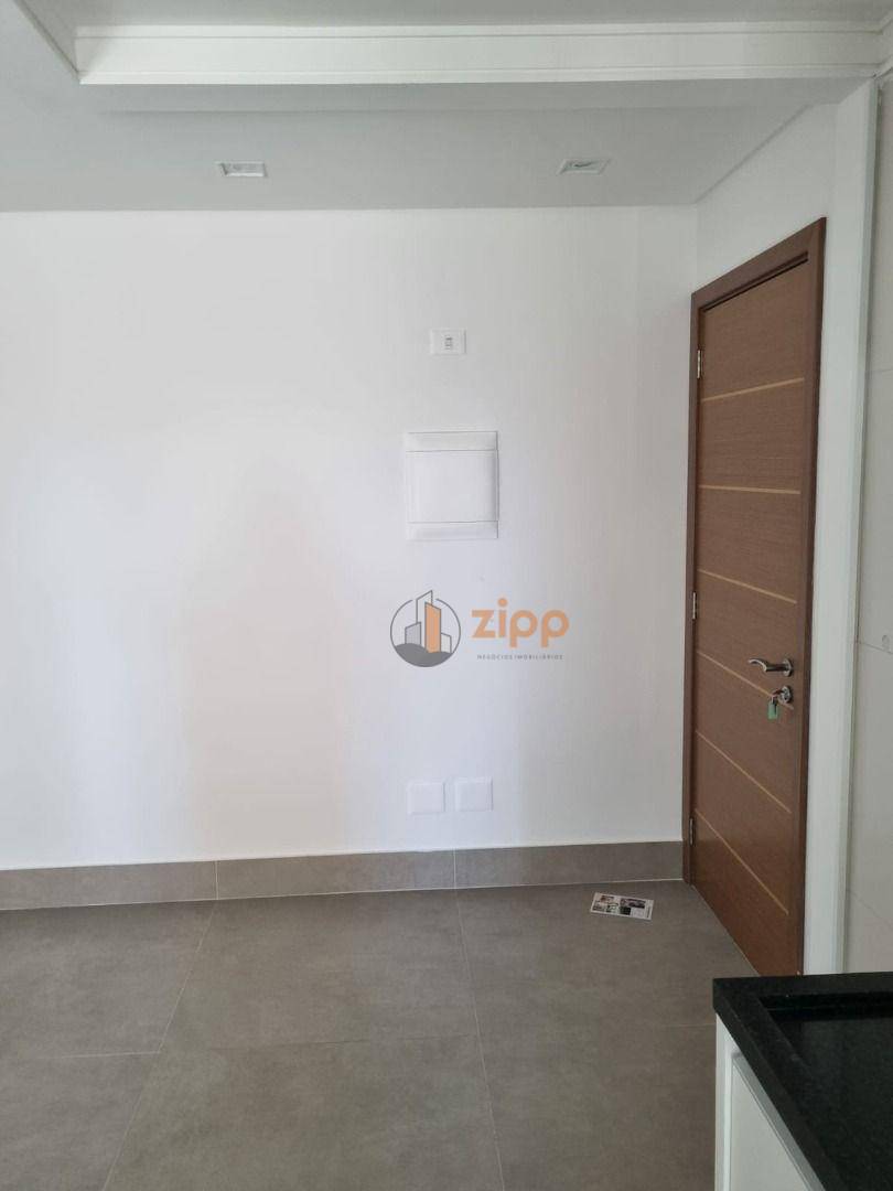 Apartamento para alugar com 2 quartos, 74m² - Foto 4