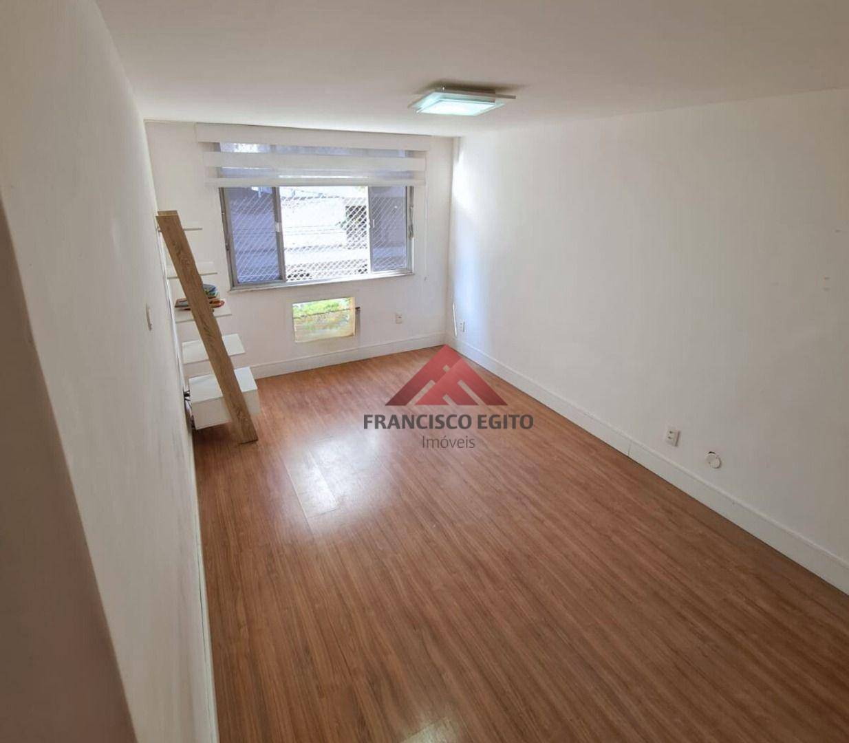 Apartamento à venda com 2 quartos, 102m² - Foto 4