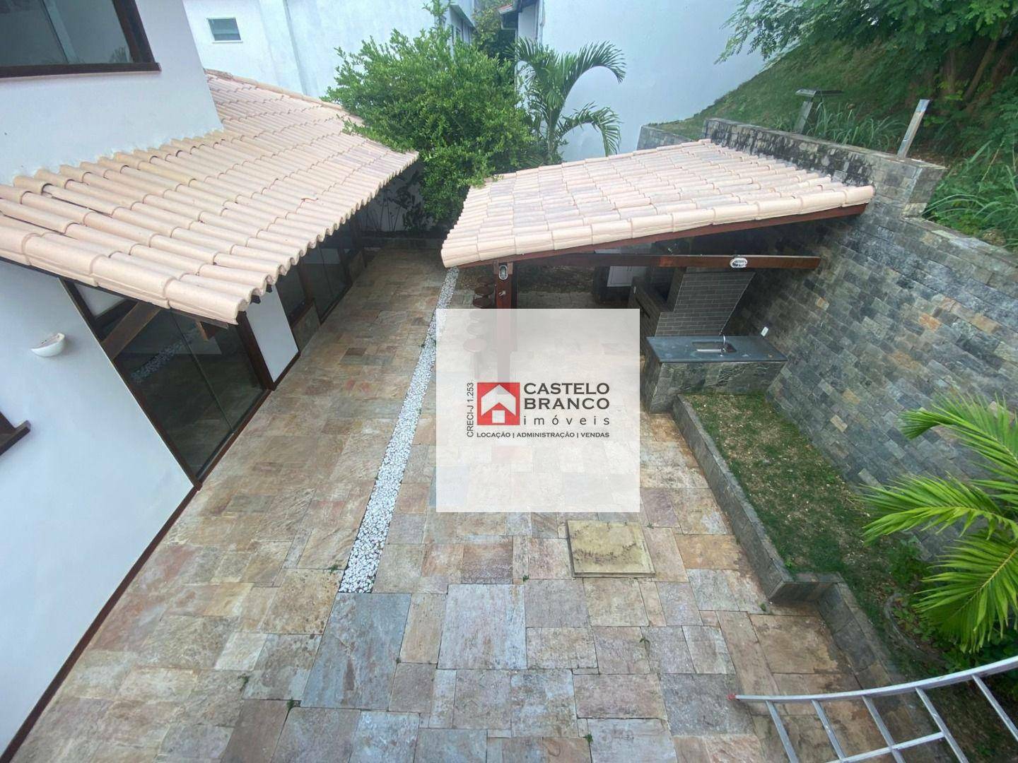 Casa de Condomínio à venda com 4 quartos, 676m² - Foto 22