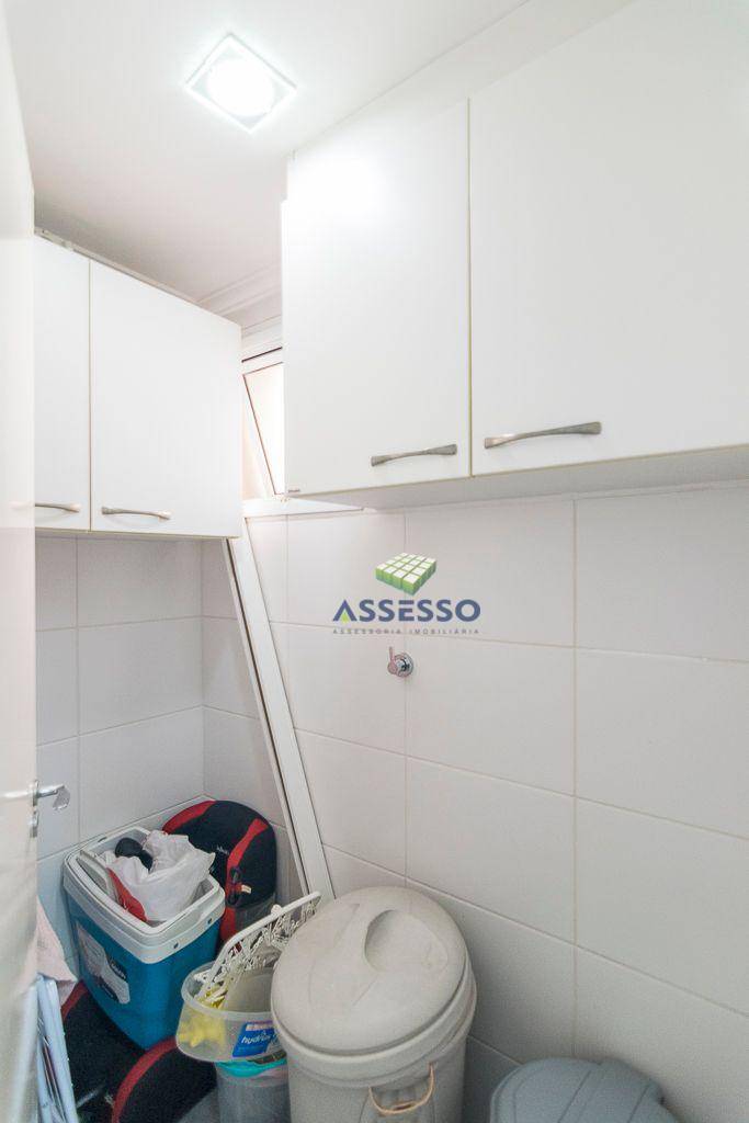 Apartamento à venda com 3 quartos, 97m² - Foto 30