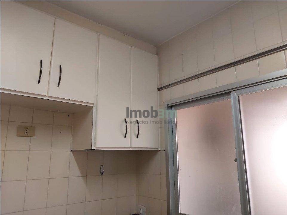 Apartamento à venda com 3 quartos, 110m² - Foto 15