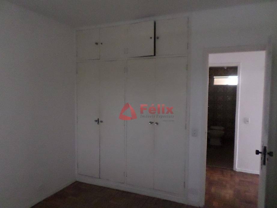 Apartamento à venda com 3 quartos, 146m² - Foto 17