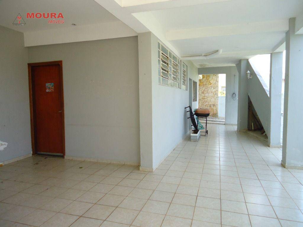 Casa à venda com 3 quartos, 245m² - Foto 33