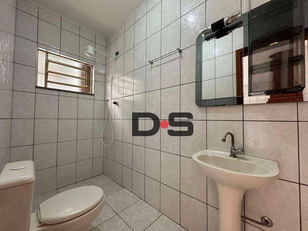 Casa à venda com 2 quartos, 157m² - Foto 11