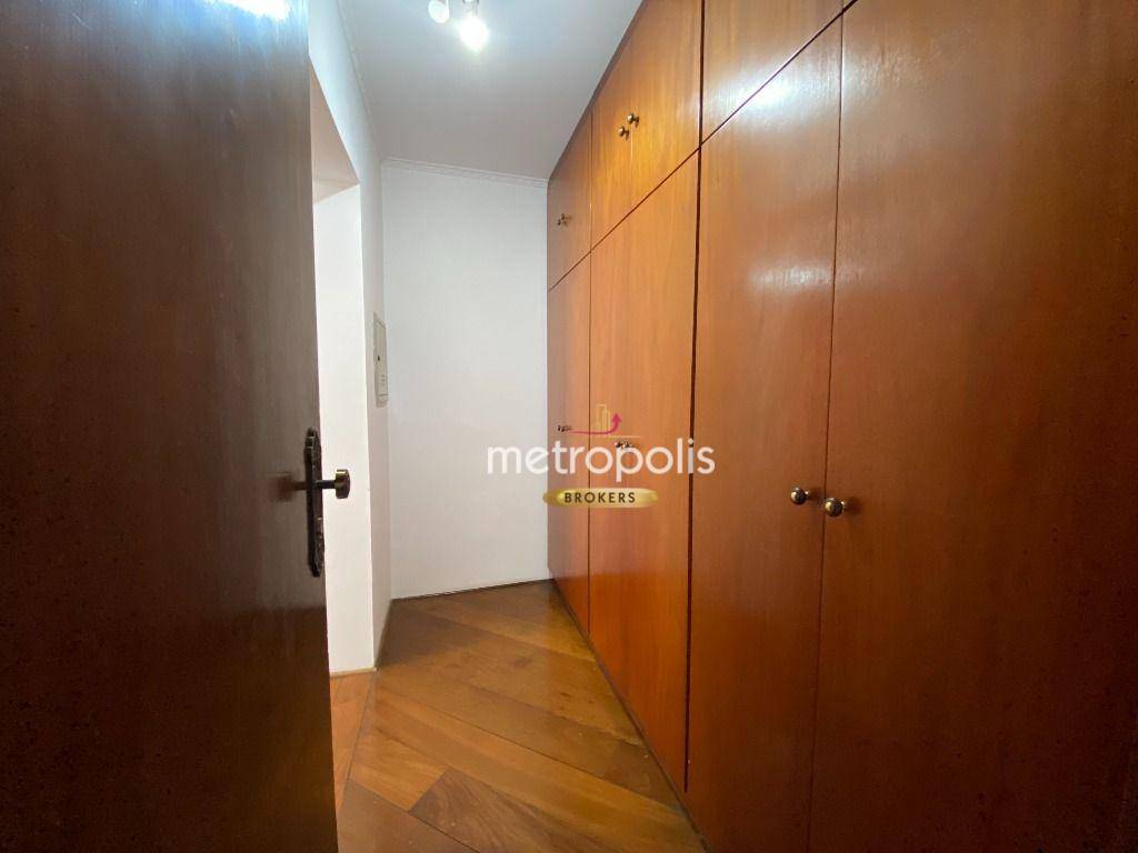 Sobrado à venda com 3 quartos, 300m² - Foto 12