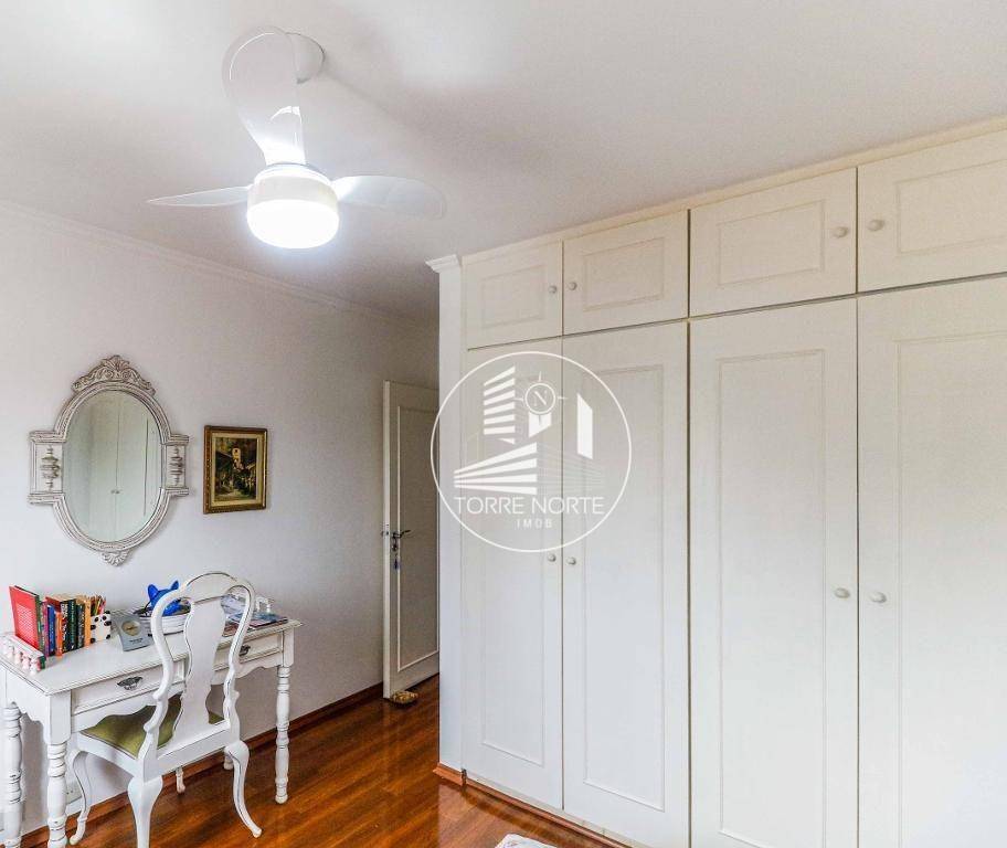 Apartamento à venda com 3 quartos, 125m² - Foto 31