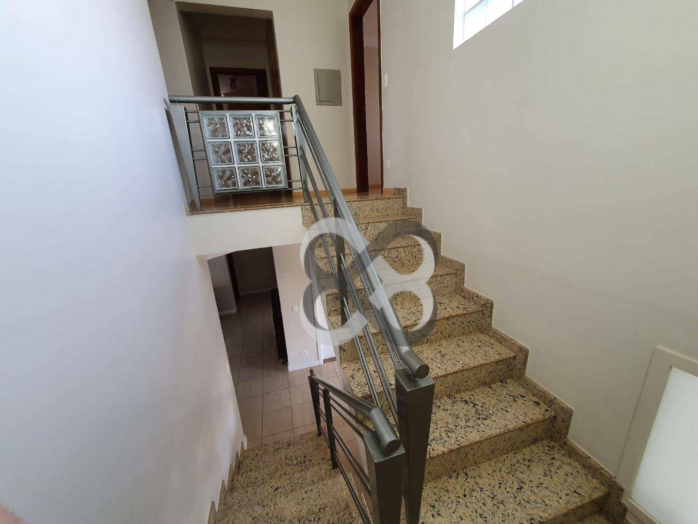 Sobrado à venda com 4 quartos, 250m² - Foto 13