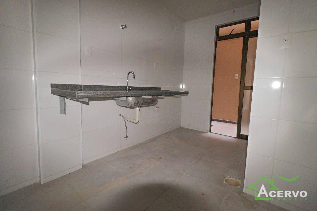 Apartamento à venda com 2 quartos, 64m² - Foto 10