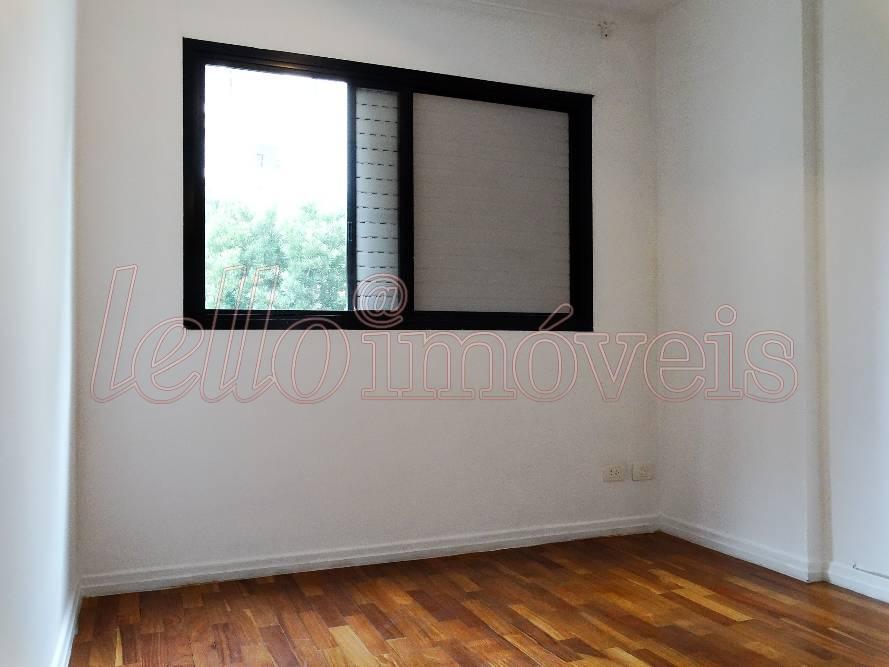 Apartamento para alugar com 3 quartos, 75m² - Foto 4