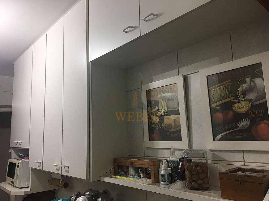 Apartamento à venda com 2 quartos, 83m² - Foto 9