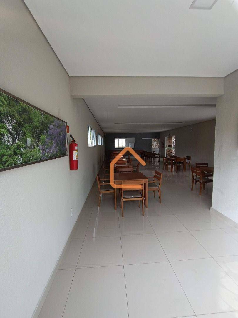Apartamento para alugar com 2 quartos, 52m² - Foto 18