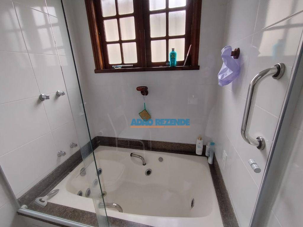 Casa, 3 quartos, 280 m² - Foto 30