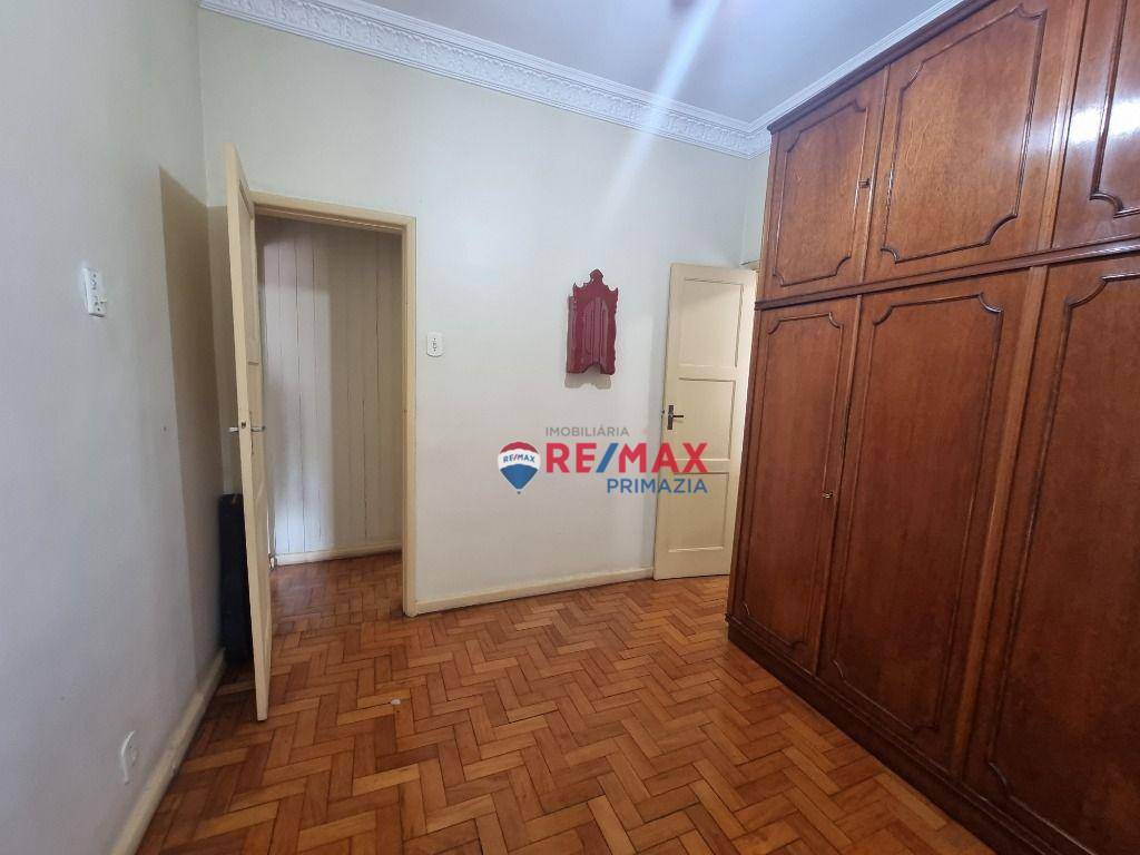 Apartamento à venda com 2 quartos, 71m² - Foto 6