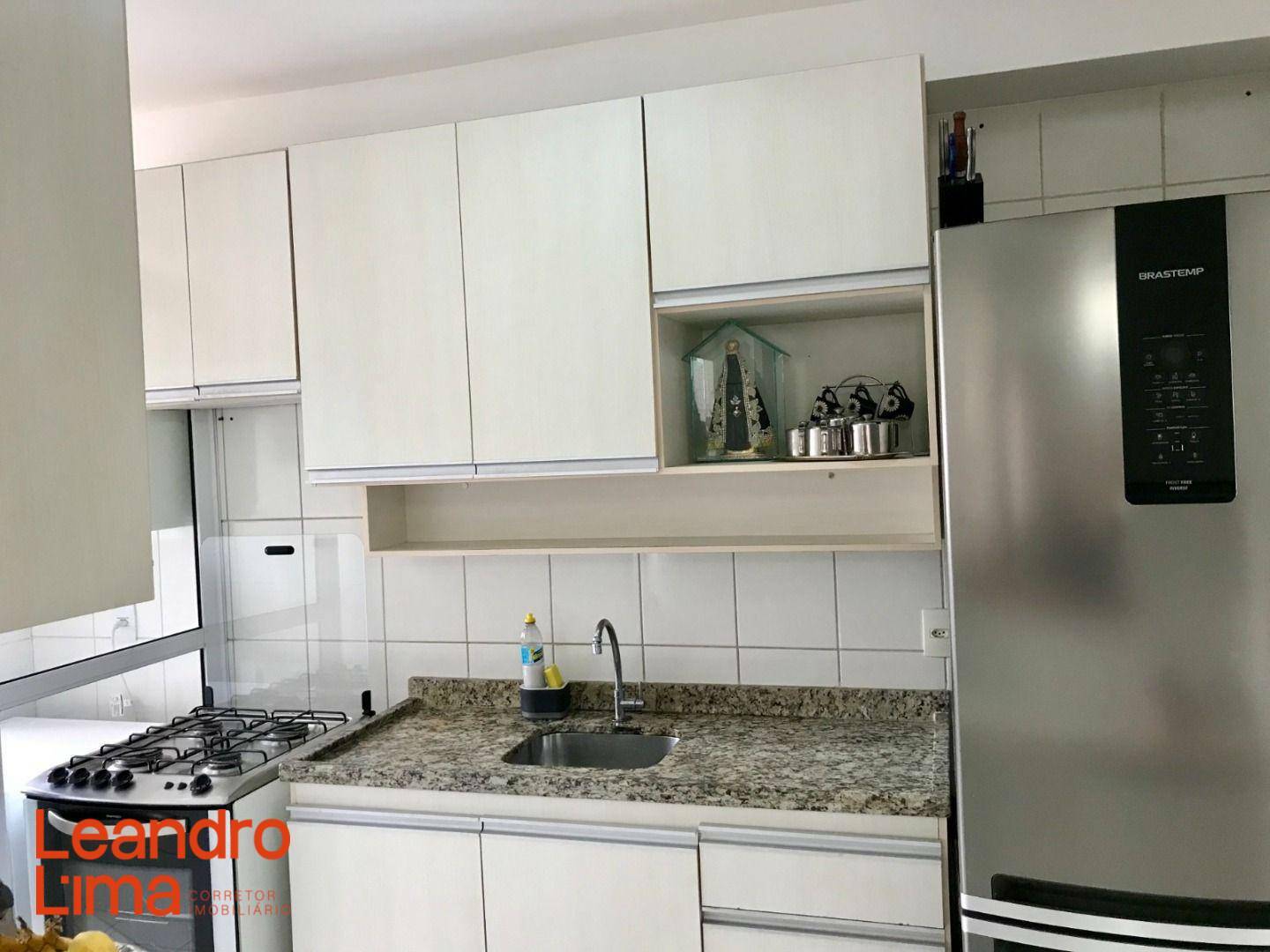 Apartamento à venda com 3 quartos, 71m² - Foto 7