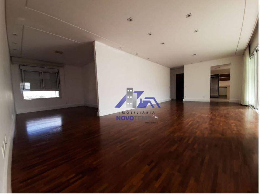 Apartamento para alugar com 3 quartos, 196m² - Foto 2