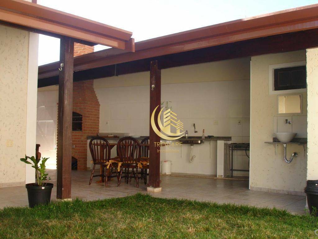 Sobrado à venda com 3 quartos, 170m² - Foto 1