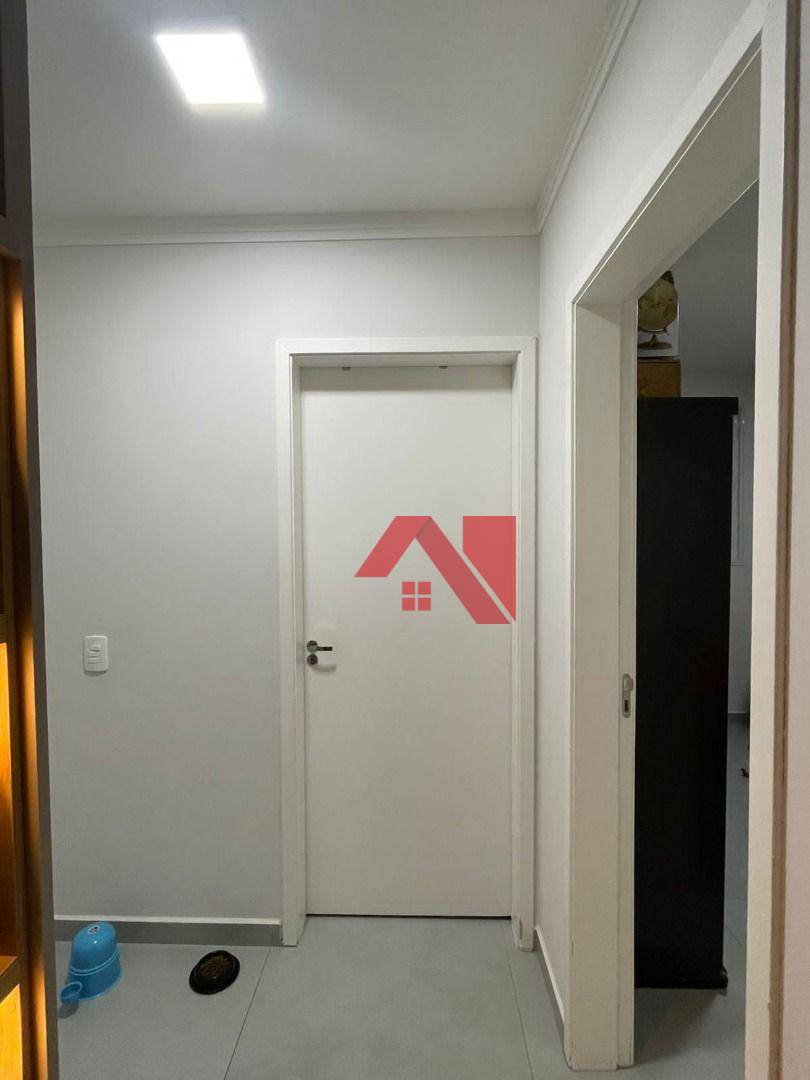 Apartamento à venda com 2 quartos, 52m² - Foto 13