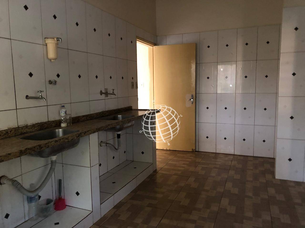 Casa à venda com 10 quartos, 414m² - Foto 17