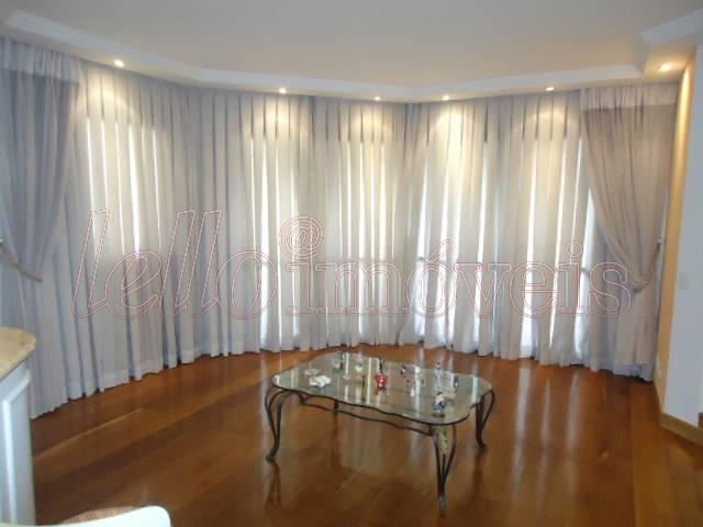 Apartamento para alugar com 3 quartos, 180m² - Foto 1