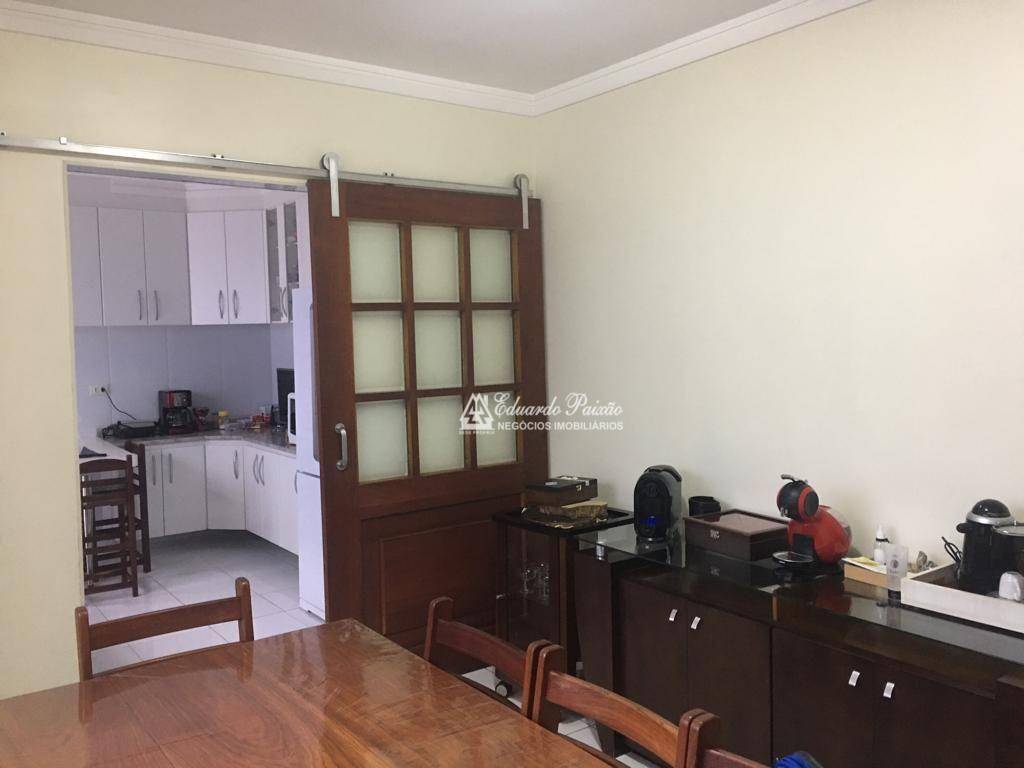 Casa à venda com 3 quartos, 236m² - Foto 19