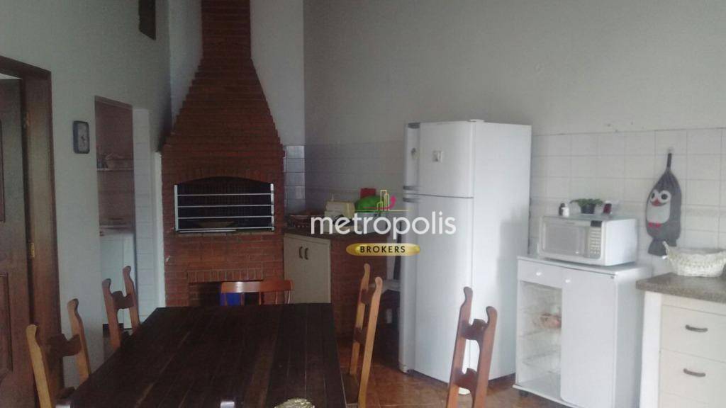 Sobrado à venda com 3 quartos, 250m² - Foto 22