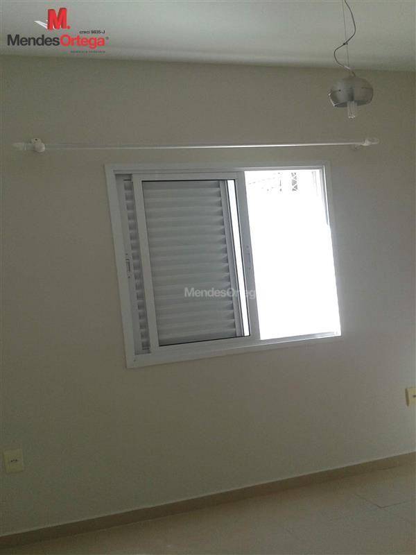Apartamento para alugar com 2 quartos, 72m² - Foto 13
