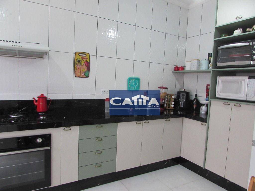 Casa à venda com 4 quartos, 200m² - Foto 6