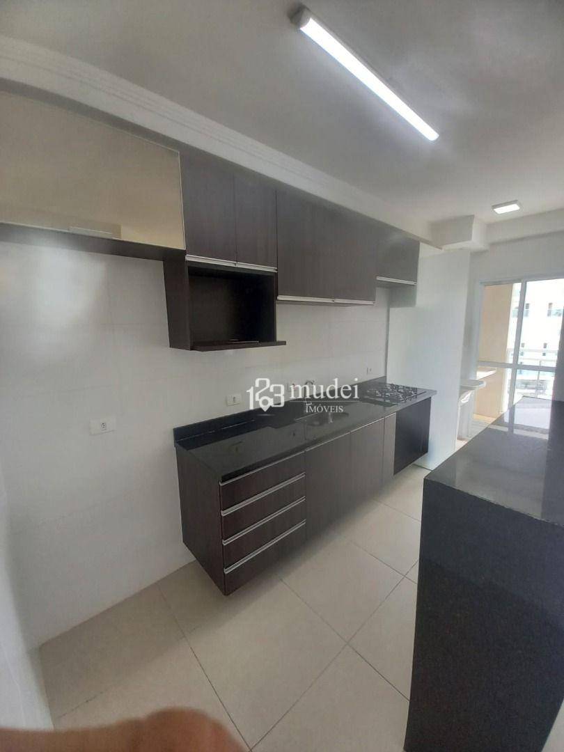 Apartamento para alugar com 1 quarto, 49m² - Foto 3