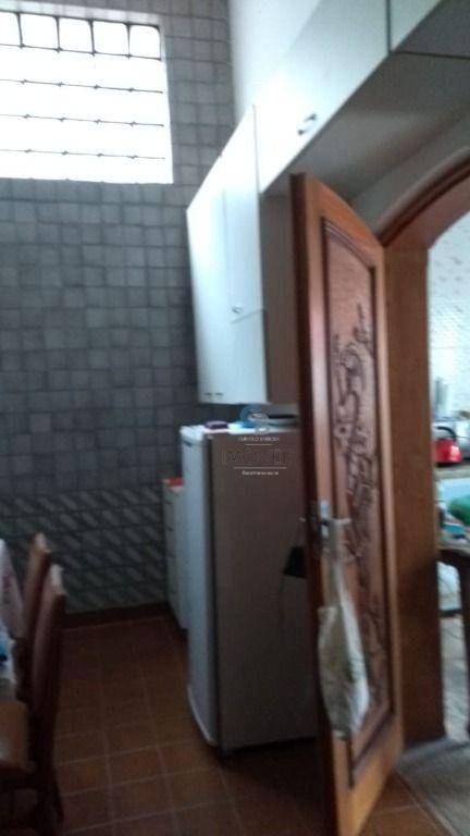 Sobrado à venda com 4 quartos, 220m² - Foto 20