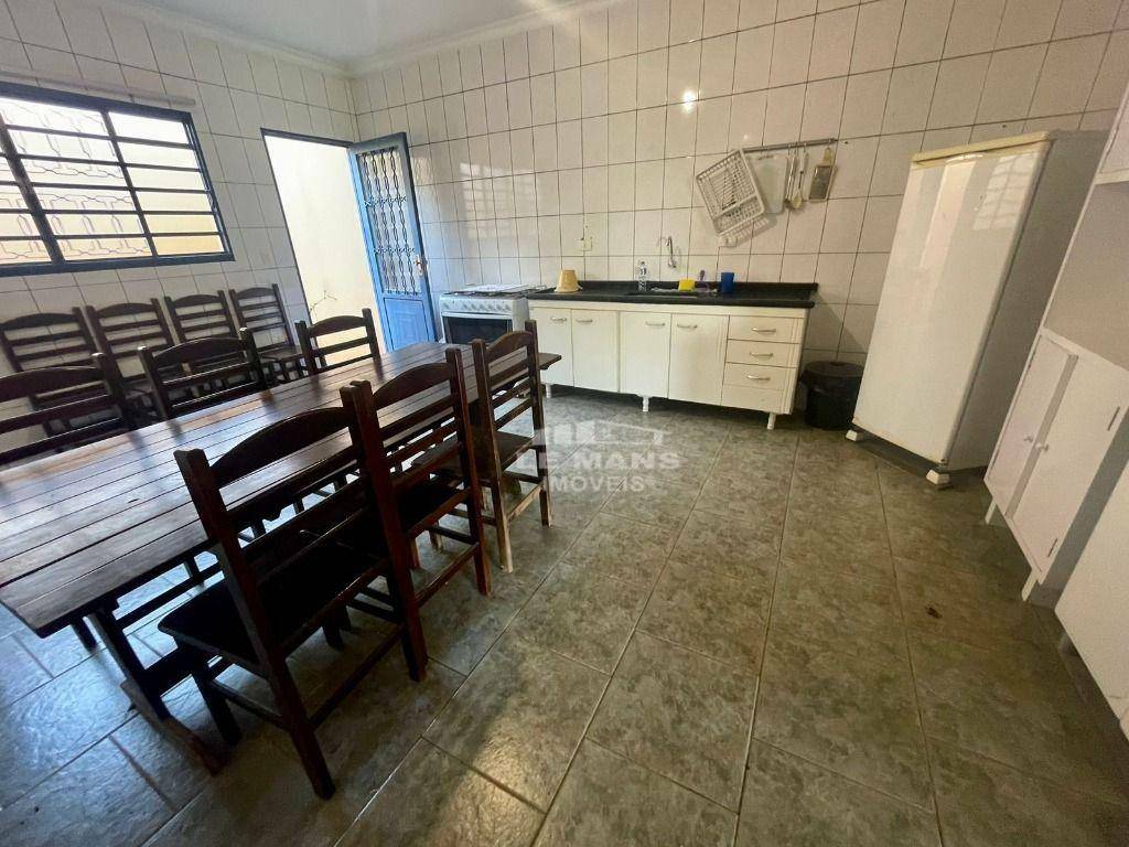 Chácara à venda com 3 quartos, 208m² - Foto 8