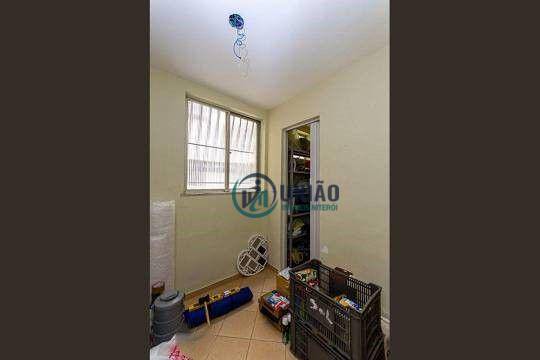 Apartamento à venda com 2 quartos, 80m² - Foto 13