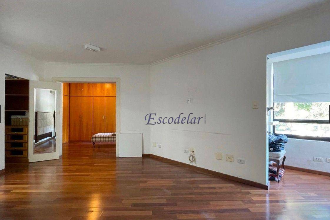 Apartamento para alugar com 3 quartos, 227m² - Foto 6