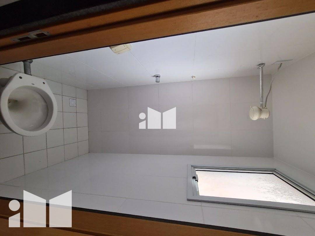 Apartamento à venda com 4 quartos, 141m² - Foto 17