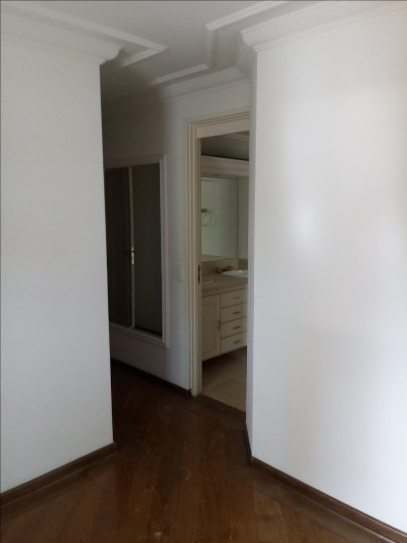 Apartamento para alugar com 3 quartos, 156m² - Foto 31