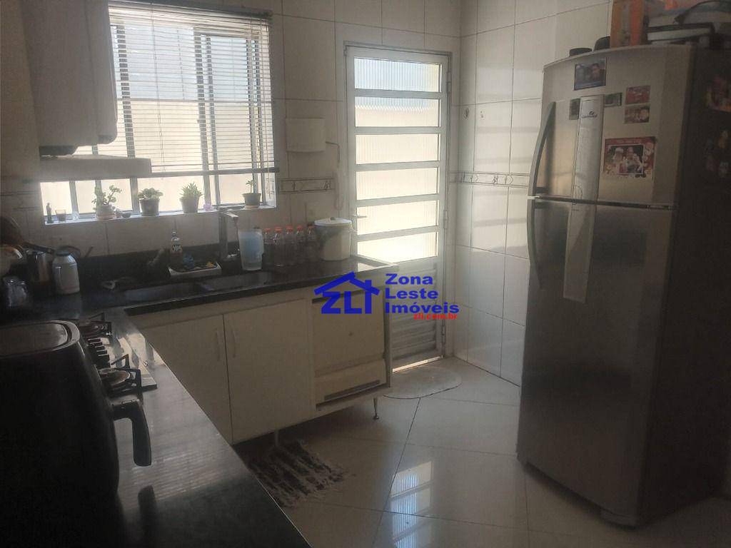 Casa à venda com 3 quartos, 300m² - Foto 18