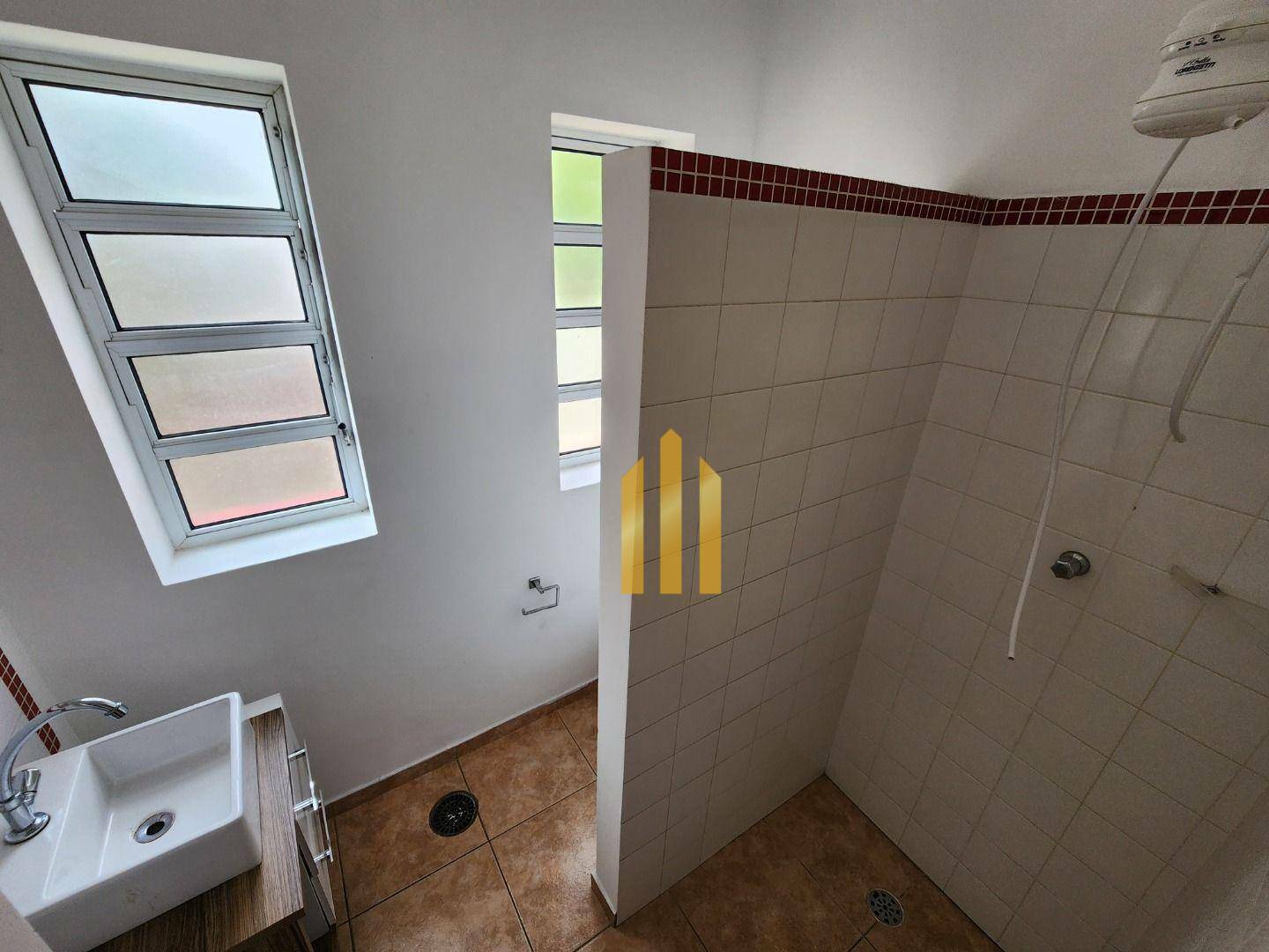 Sobrado para alugar com 2 quartos, 160m² - Foto 23