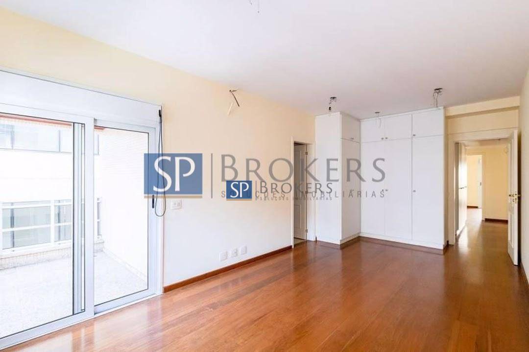 Apartamento para alugar com 4 quartos, 360m² - Foto 13