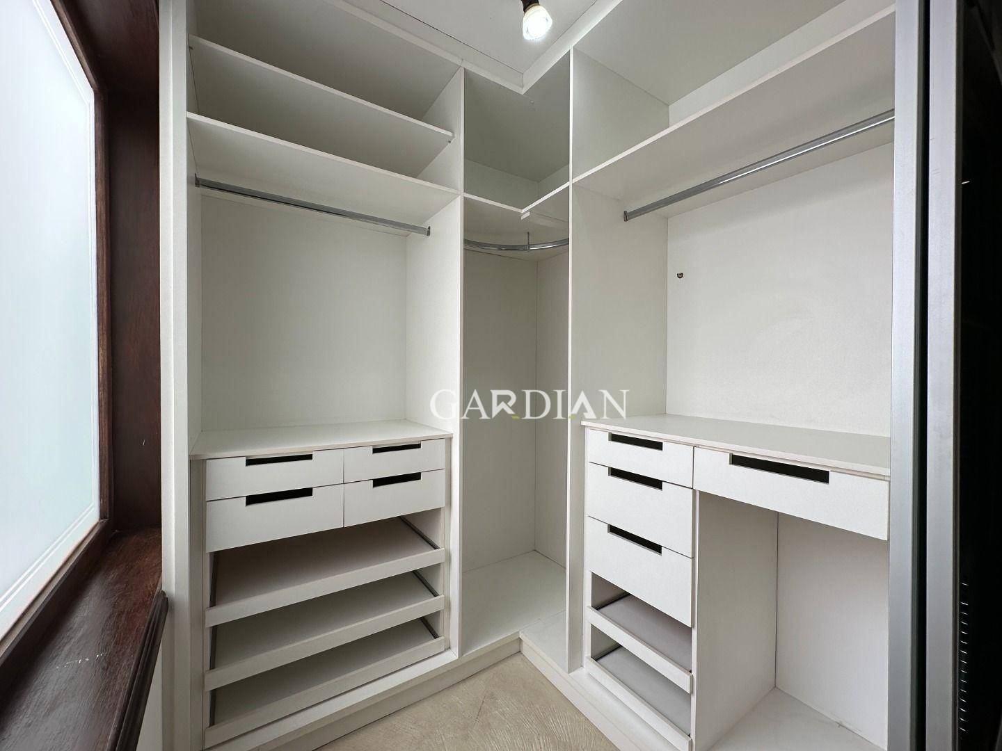 Sobrado à venda com 3 quartos, 277m² - Foto 39