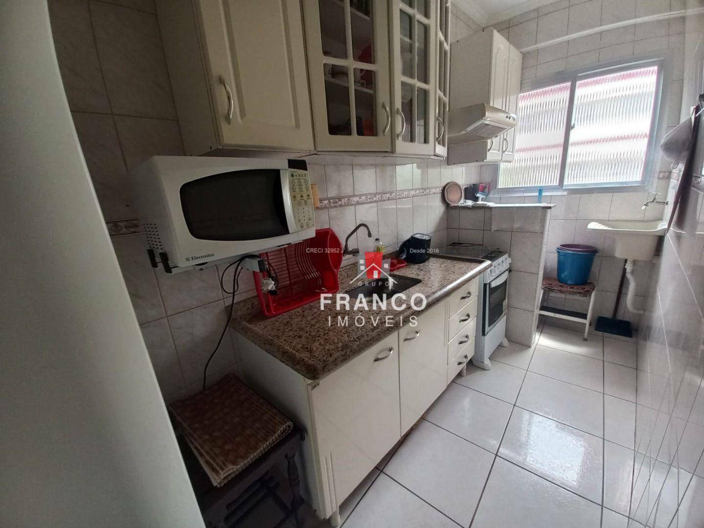 Apartamento à venda com 2 quartos, 60m² - Foto 13