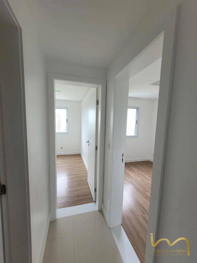 Apartamento à venda com 3 quartos, 116m² - Foto 10