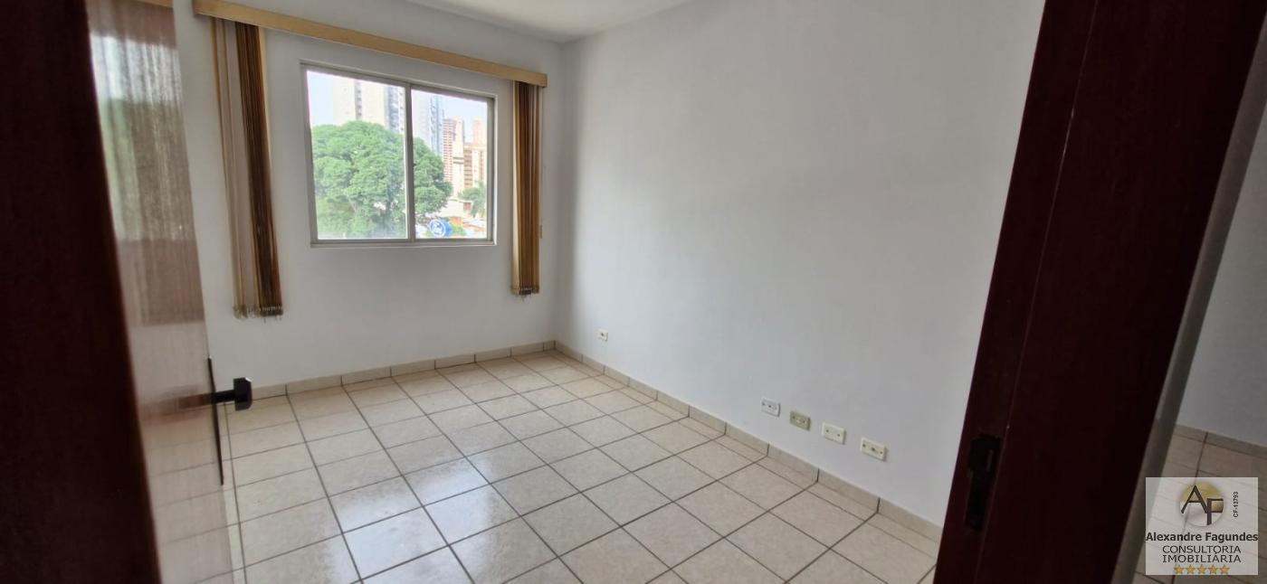 Apartamento à venda com 3 quartos, 120m² - Foto 13